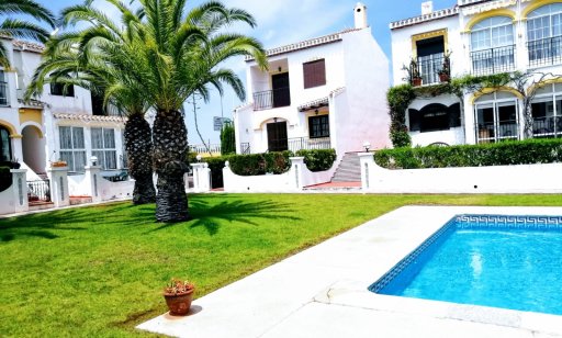 Квартира / квартира - Арендовать - Torrevieja - Nueva Torrevieja - Aguas Nuevas