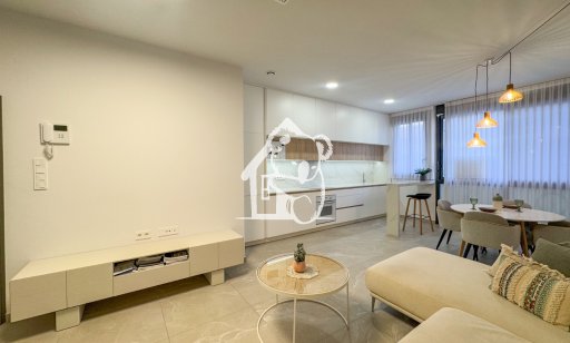 Квартира / квартира - Арендовать - Torrevieja - Playa del Cura