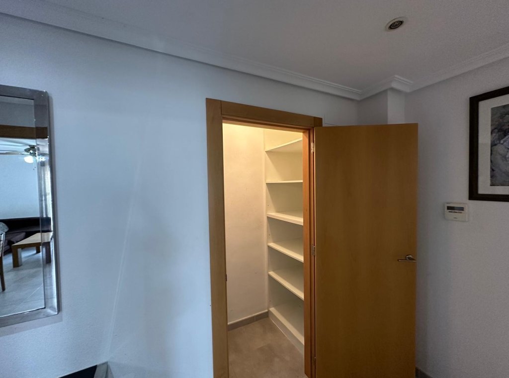 Lange Termijn Verhuur - Appartement / flat - Almoradí