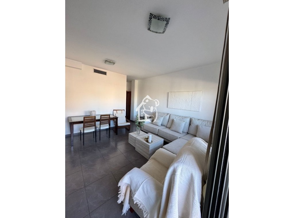 Lange Termijn Verhuur - Appartement / flat - Guardamar del Segura - Guardamar pueblo