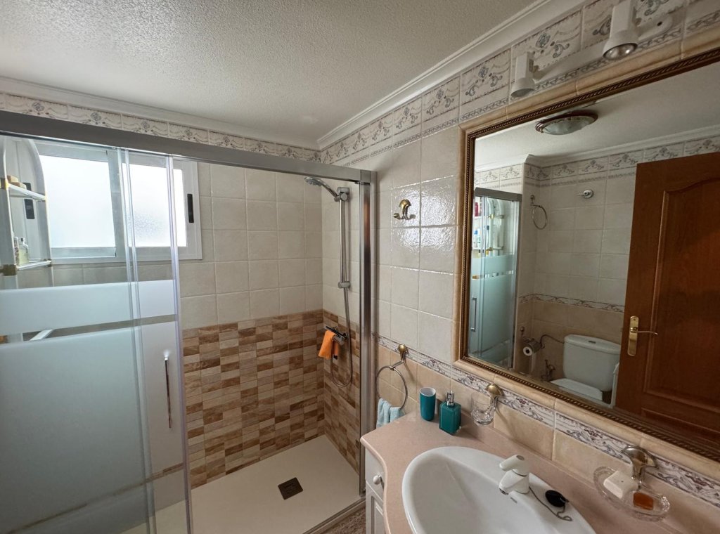 Lange Termijn Verhuur - Appartement / flat - Guardamar del Segura - Guardamar pueblo