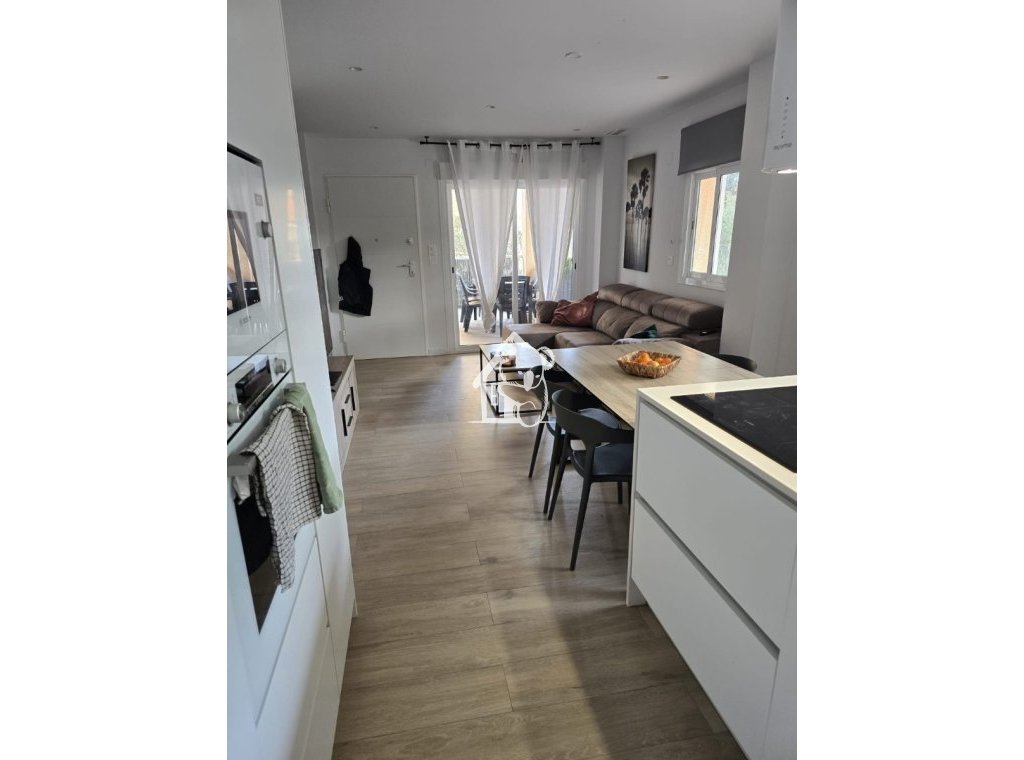 Lange Termijn Verhuur - Appartement / flat - Guardamar del Segura - Urbanizaciones