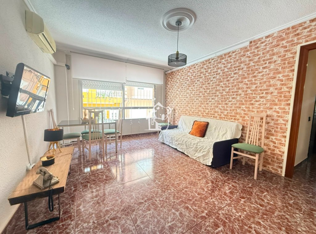 Lange Termijn Verhuur - Appartement / flat - Guardamar del Segura