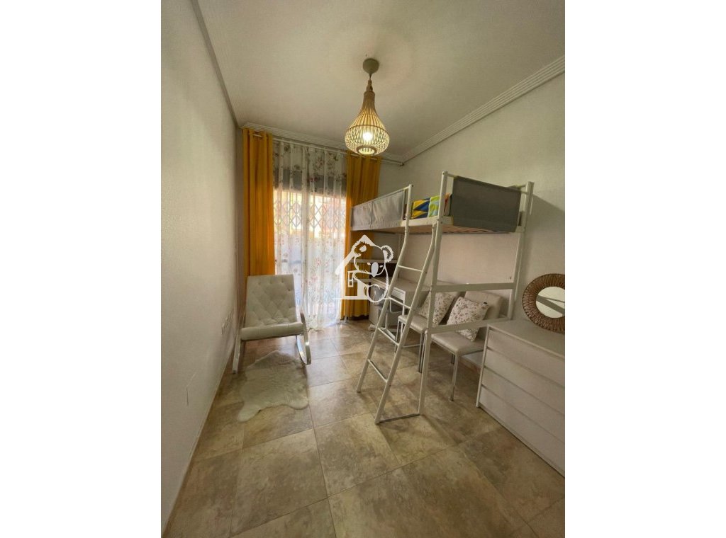 Lange Termijn Verhuur - Appartement / flat - Orihuela Costa - Cabo roig - La Zenia