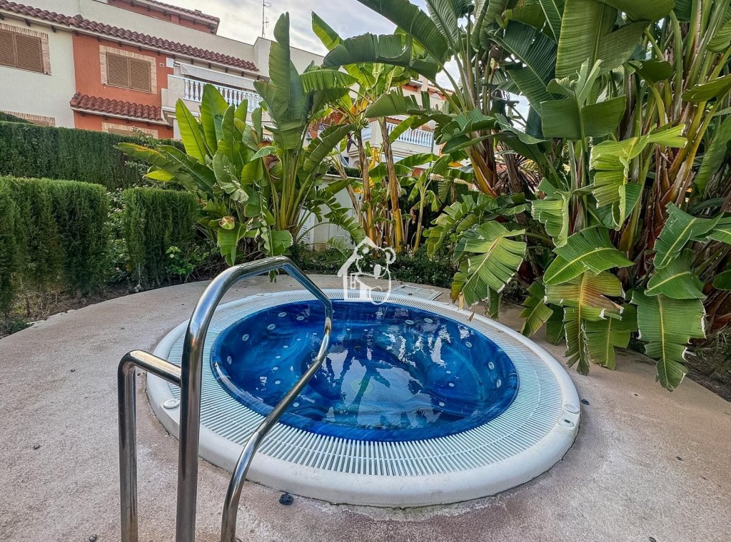 Lange Termijn Verhuur - Appartement / flat - Orihuela Costa - Punta Prima