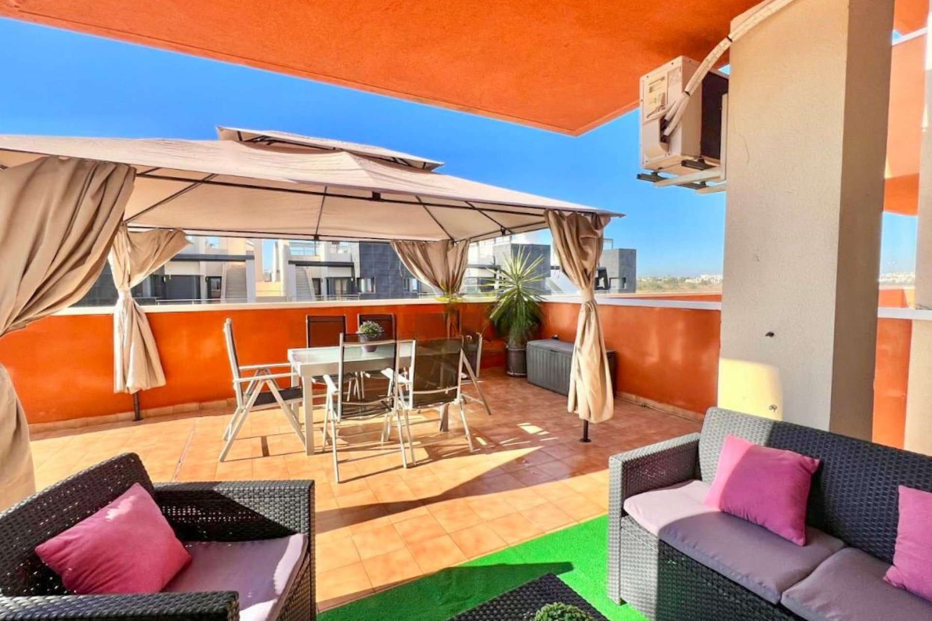 Lange Termijn Verhuur - Appartement / flat - Orihuela Costa