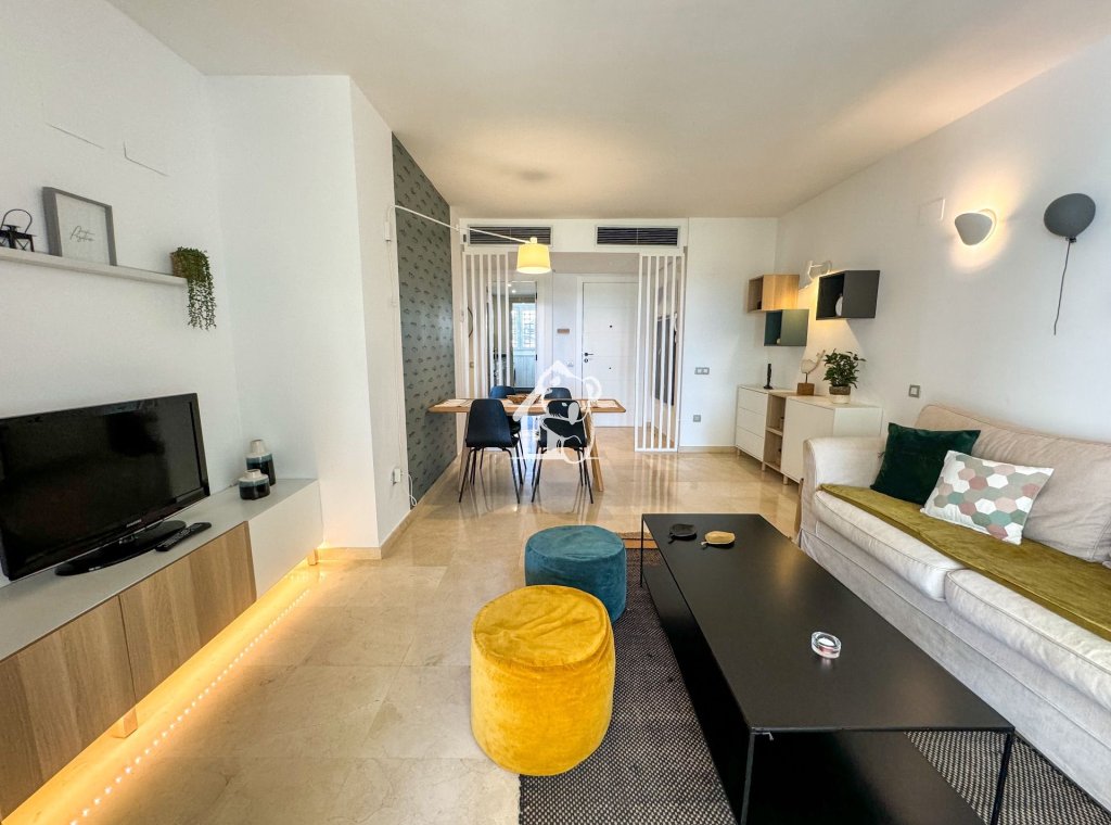Lange Termijn Verhuur - Appartement / flat - San Miguel de Salinas