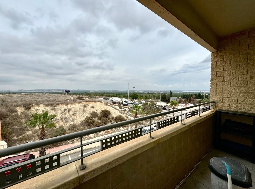 Lange Termijn Verhuur - Appartement / flat - San Miguel de Salinas