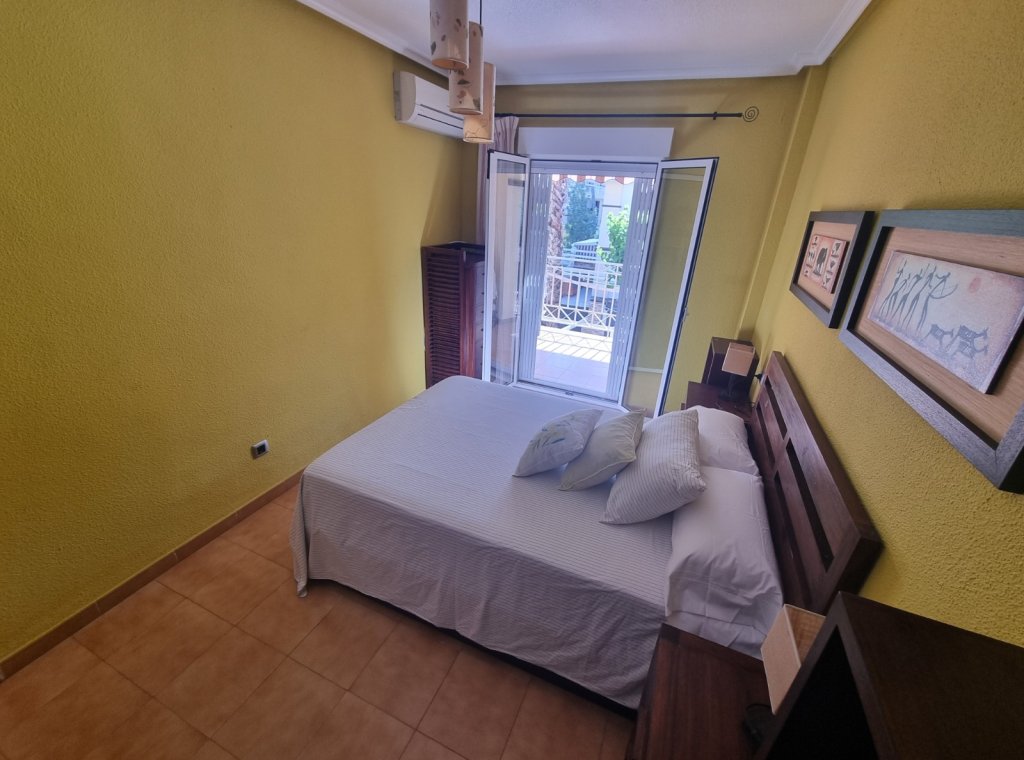 Lange Termijn Verhuur - Appartement / flat - Santa Pola - Playa Lisa