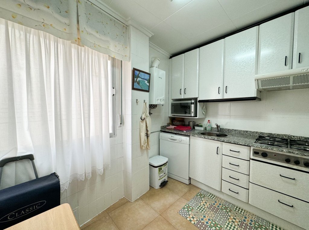 Lange Termijn Verhuur - Appartement / flat - Torrelamata