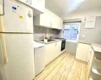 Lange Termijn Verhuur - Appartement / flat - Torrevieja - Centro