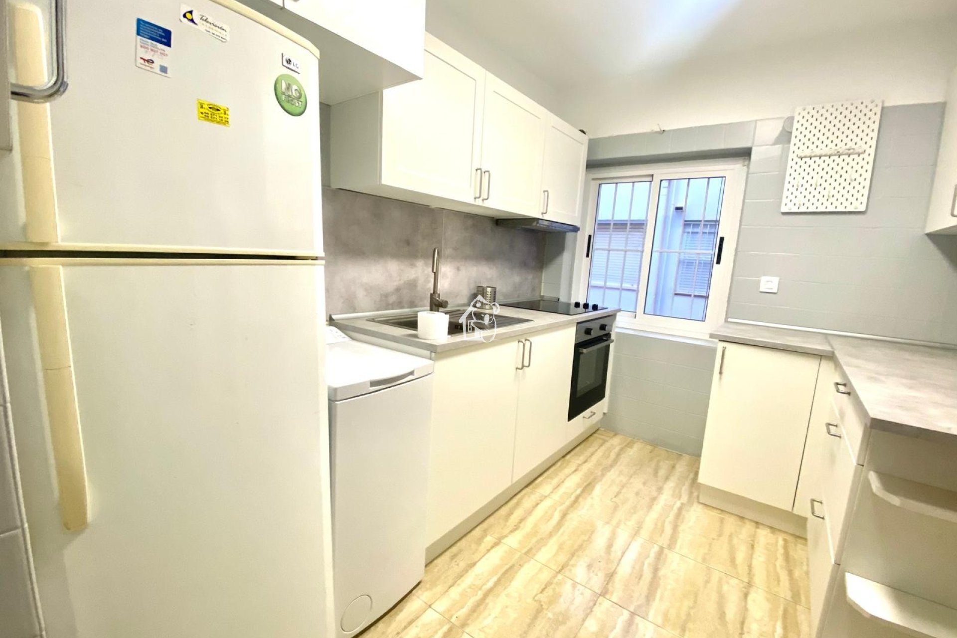 Lange Termijn Verhuur - Appartement / flat - Torrevieja - Centro