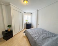 Lange Termijn Verhuur - Appartement / flat - Torrevieja - Centro