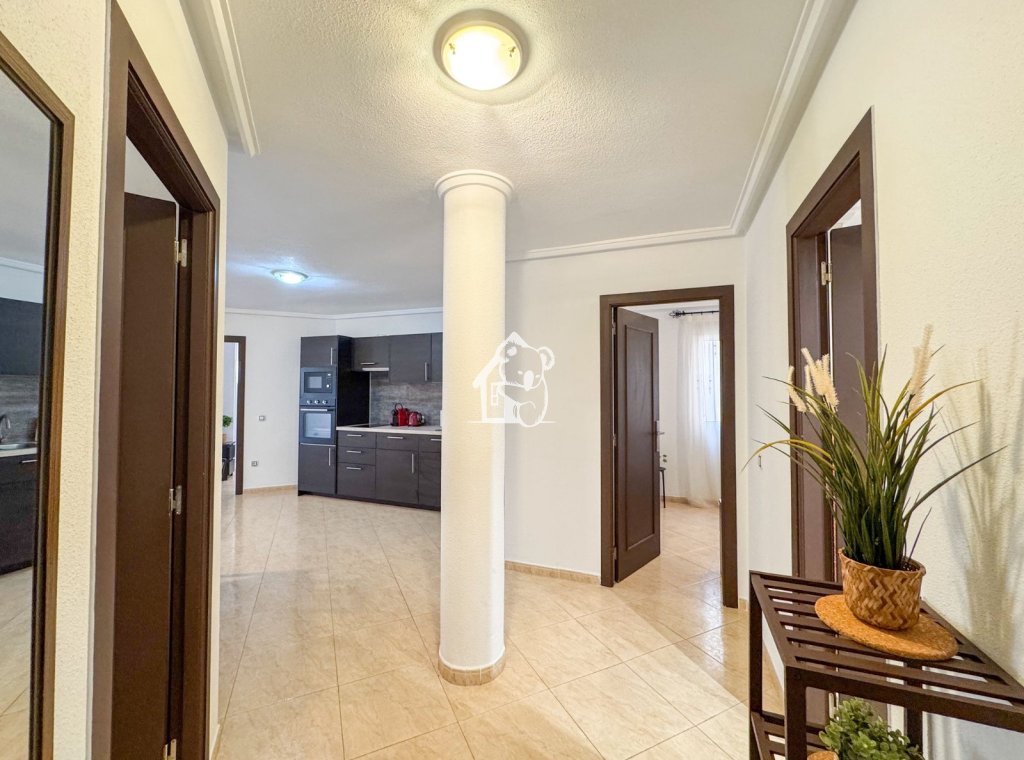 Lange Termijn Verhuur - Appartement / flat - Torrevieja - Centro