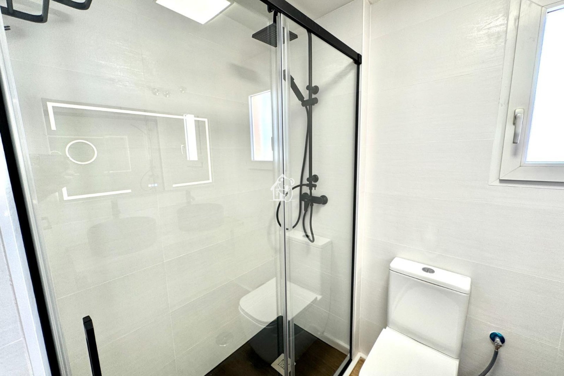 Lange Termijn Verhuur - Appartement / flat - Torrevieja - Centro