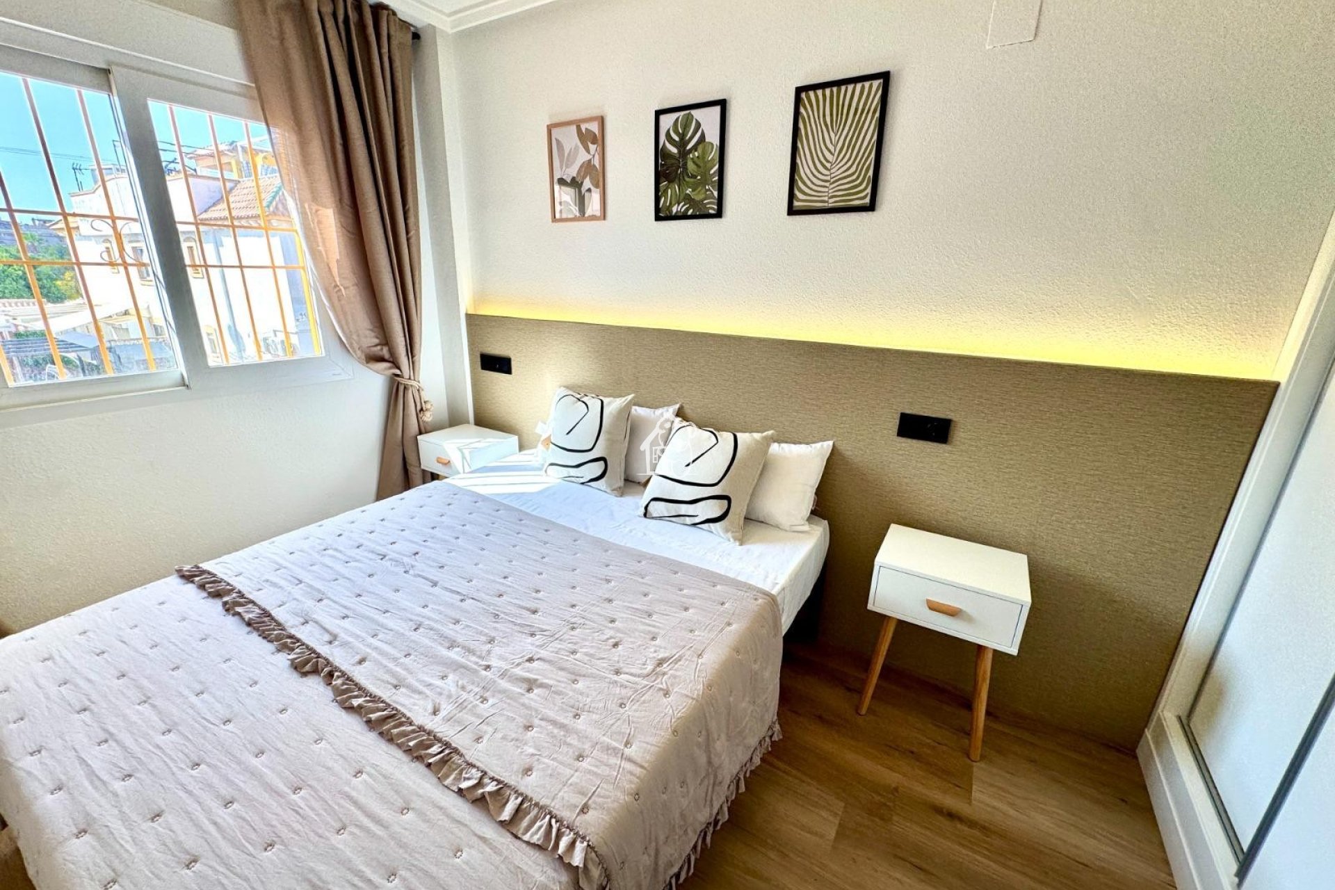 Lange Termijn Verhuur - Appartement / flat - Torrevieja - Centro