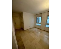 Lange Termijn Verhuur - Appartement / flat - Torrevieja - Centro