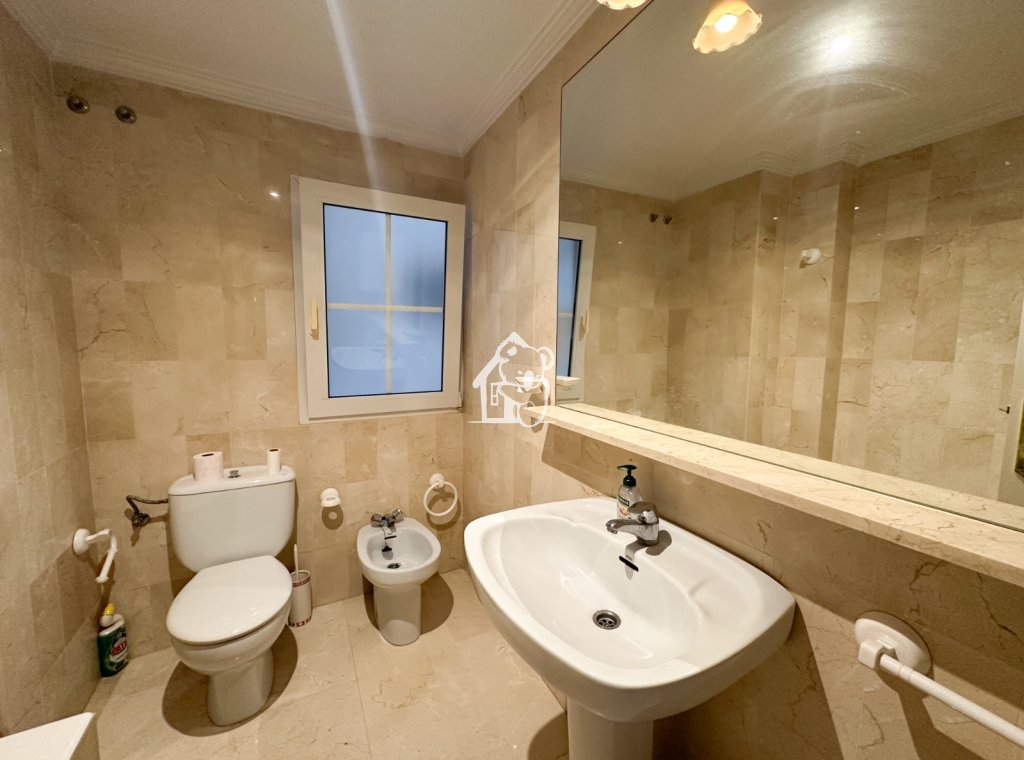 Lange Termijn Verhuur - Appartement / flat - Torrevieja - Centro