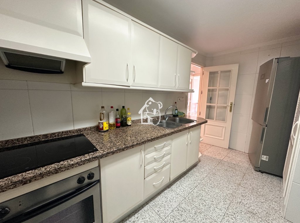 Lange Termijn Verhuur - Appartement / flat - Torrevieja - Centro