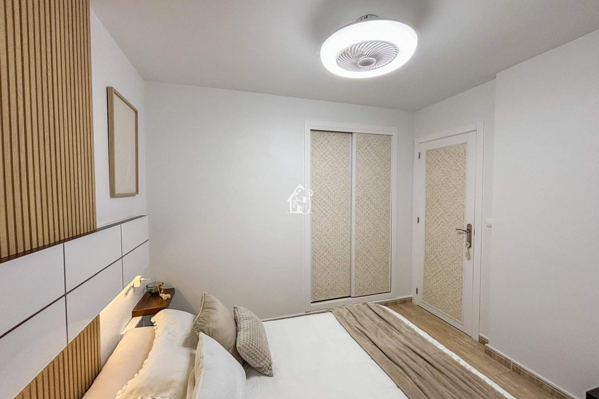 Lange Termijn Verhuur - Appartement / flat - Torrevieja - Centro