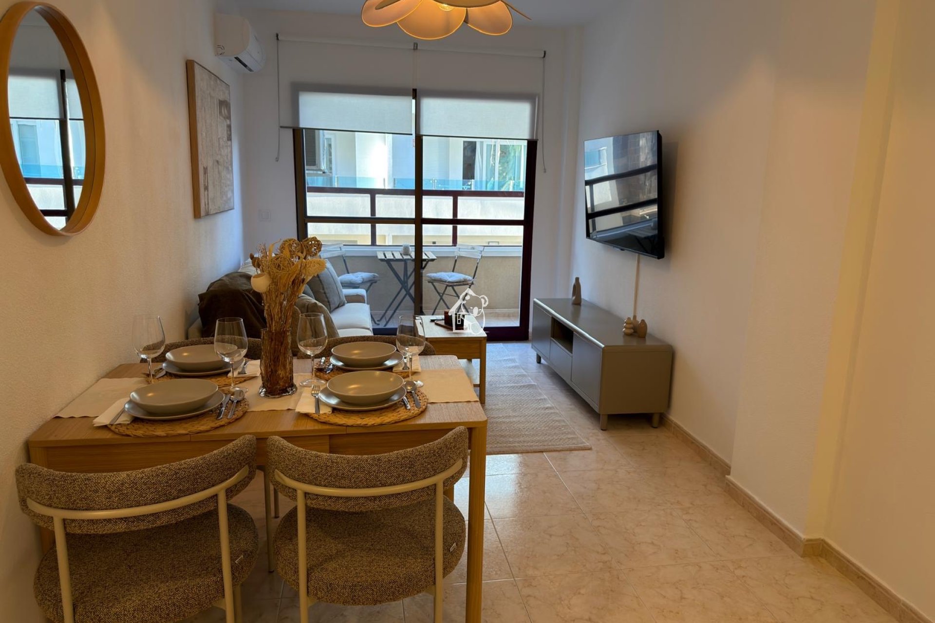 Lange Termijn Verhuur - Appartement / flat - Torrevieja - Centro