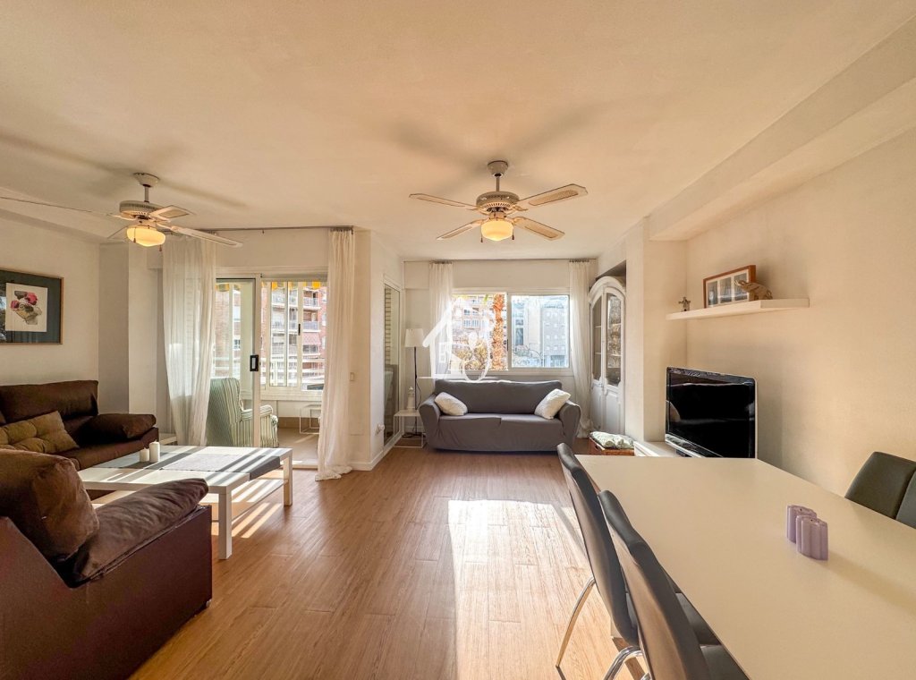 Lange Termijn Verhuur - Appartement / flat - Torrevieja - Centro