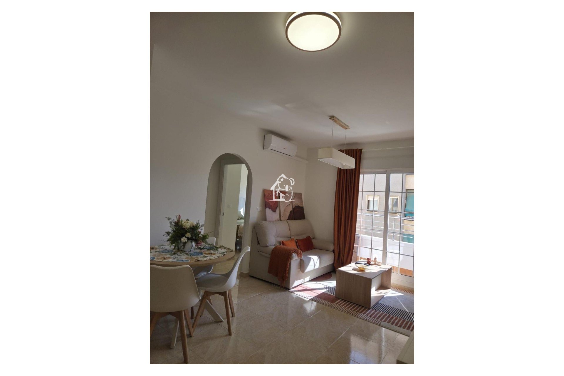 Lange Termijn Verhuur - Appartement / flat - Torrevieja - Centro