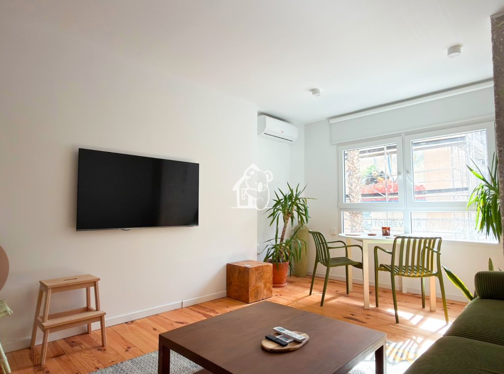 Lange Termijn Verhuur - Appartement / flat - Torrevieja - Centro