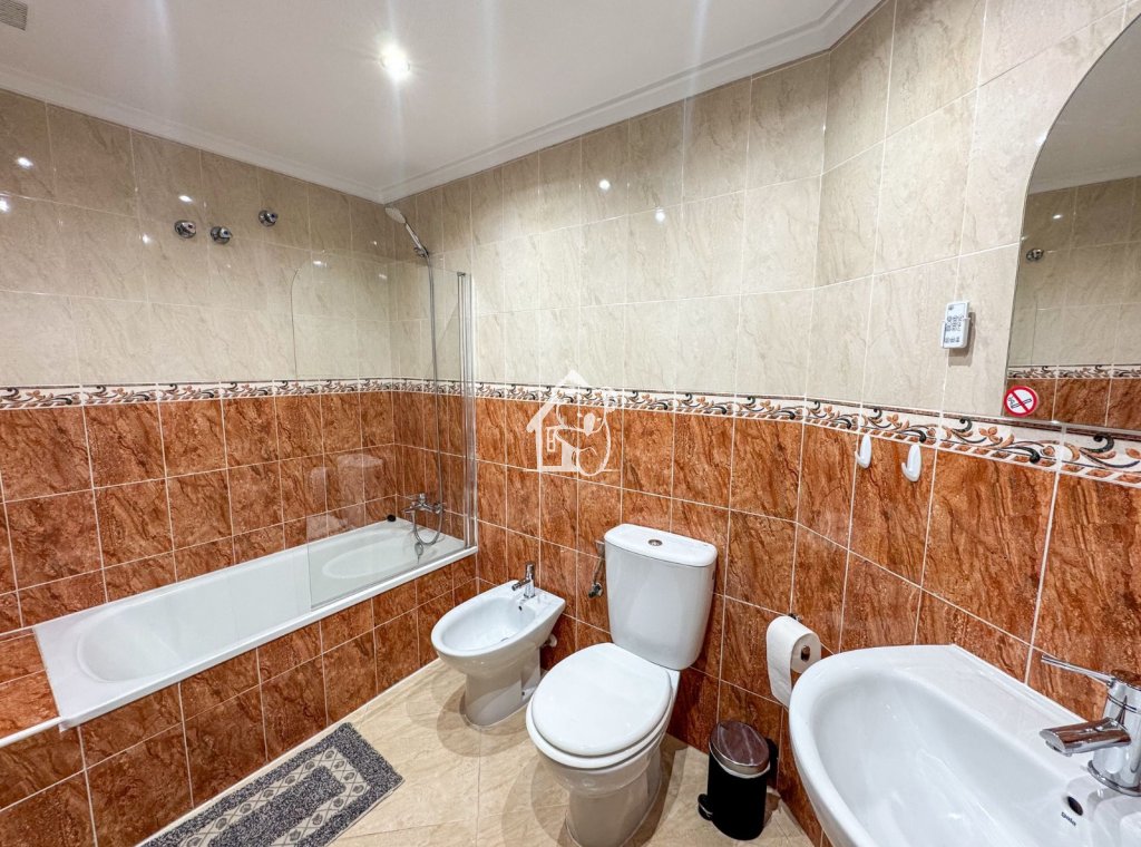 Lange Termijn Verhuur - Appartement / flat - Torrevieja - Centro