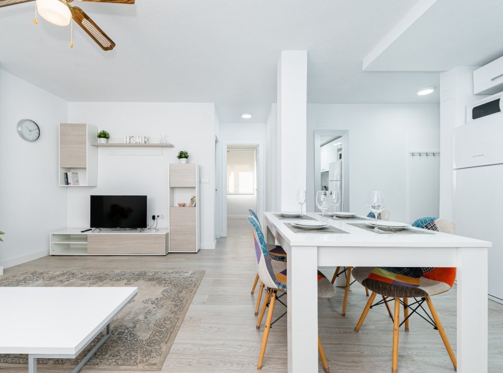 Lange Termijn Verhuur - Appartement / flat - Torrevieja - Centro