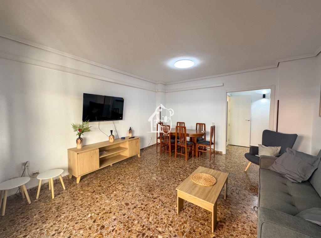 Lange Termijn Verhuur - Appartement / flat - Torrevieja - Centro