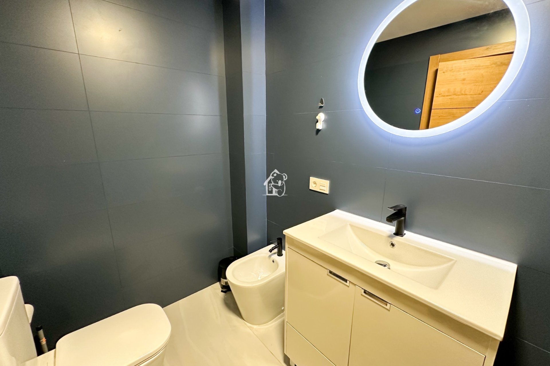 Lange Termijn Verhuur - Appartement / flat - Torrevieja - El Acequión - Los Náufragos