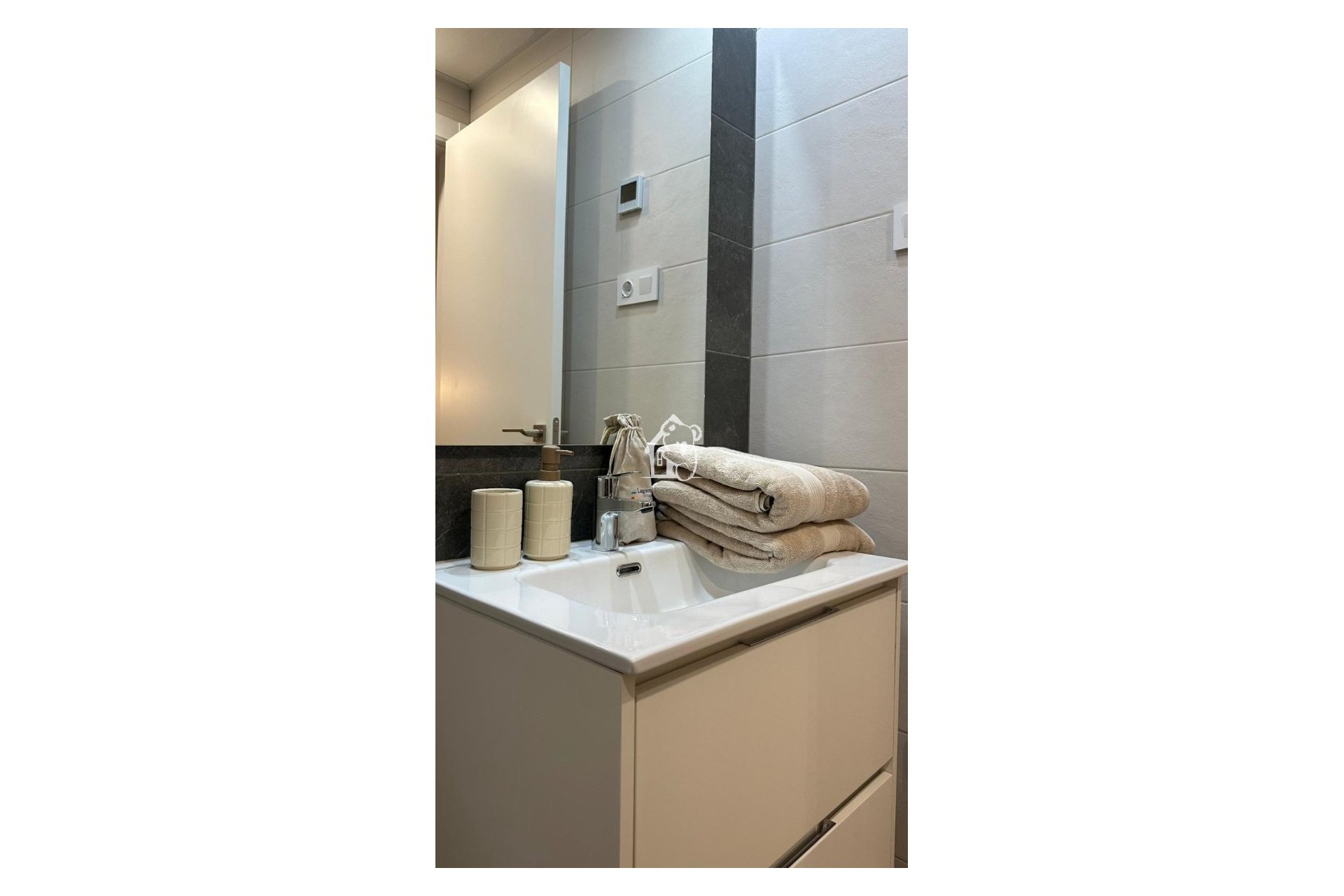 Lange Termijn Verhuur - Appartement / flat - Torrevieja - La Siesta - El Salado -  Torreta