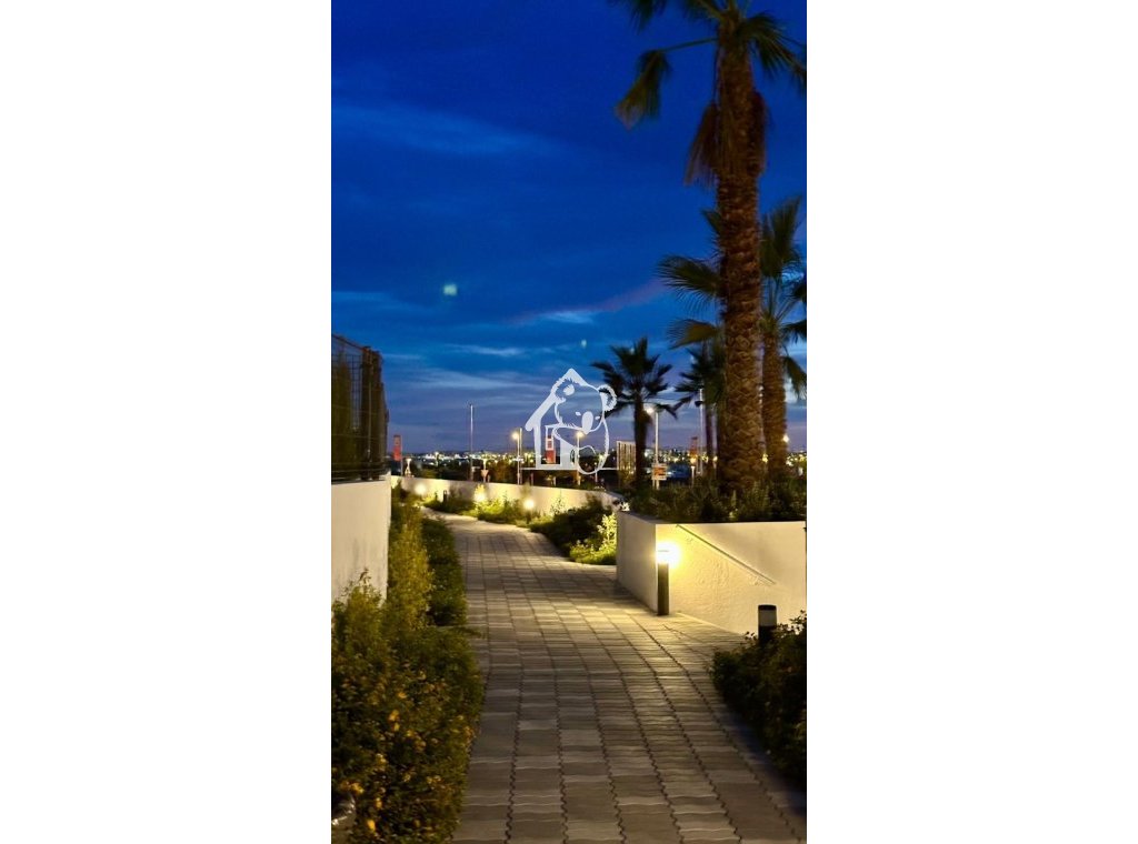 Lange Termijn Verhuur - Appartement / flat - Torrevieja - La Siesta - El Salado -  Torreta