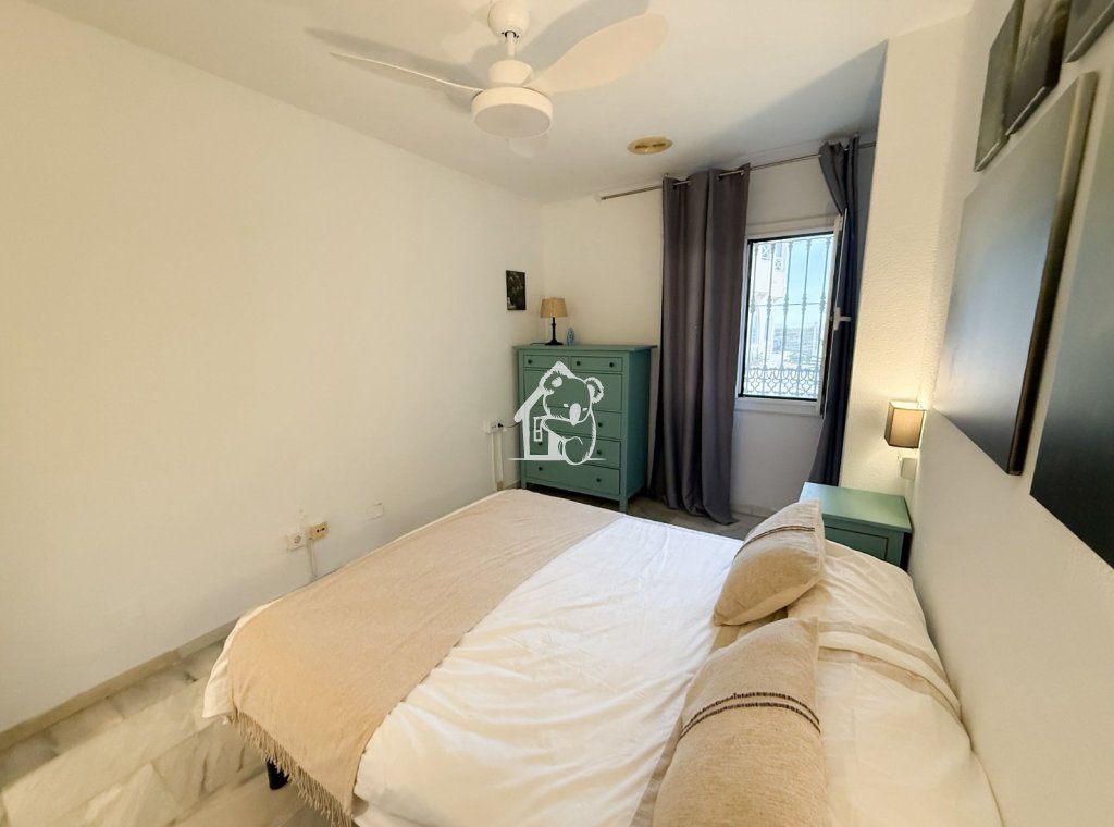 Lange Termijn Verhuur - Appartement / flat - Torrevieja - Playa de los Locos