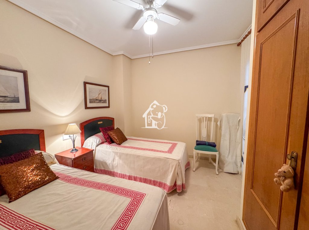 Lange Termijn Verhuur - Appartement / flat - Torrevieja - Playa de los Locos