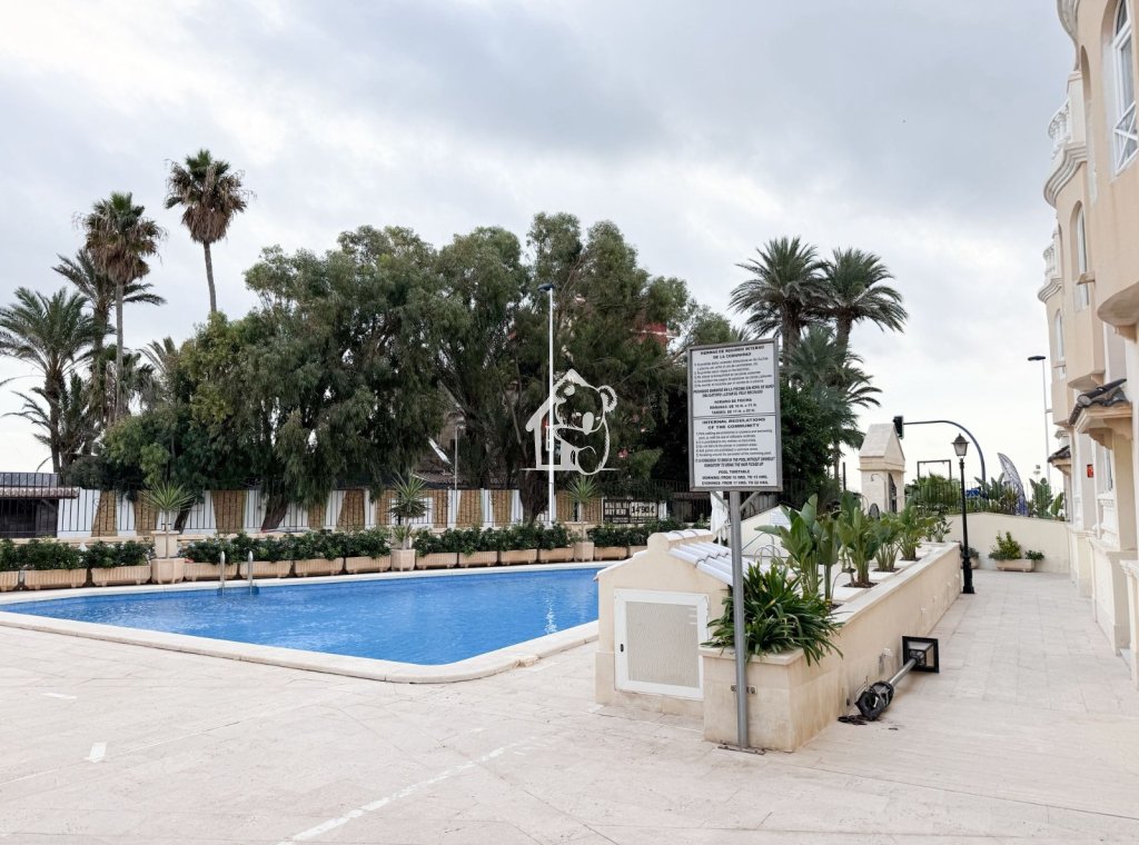 Lange Termijn Verhuur - Appartement / flat - Torrevieja - Playa de los Locos