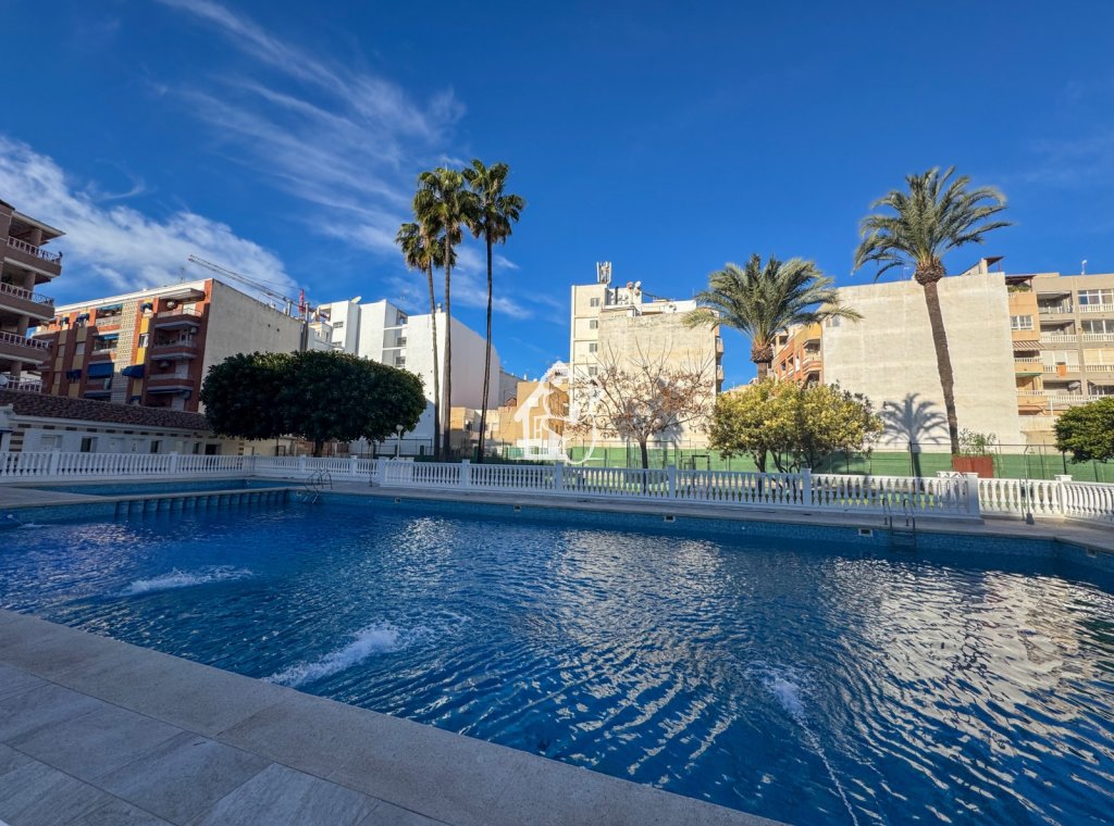 Lange Termijn Verhuur - Appartement / flat - Torrevieja - Playa de los Locos