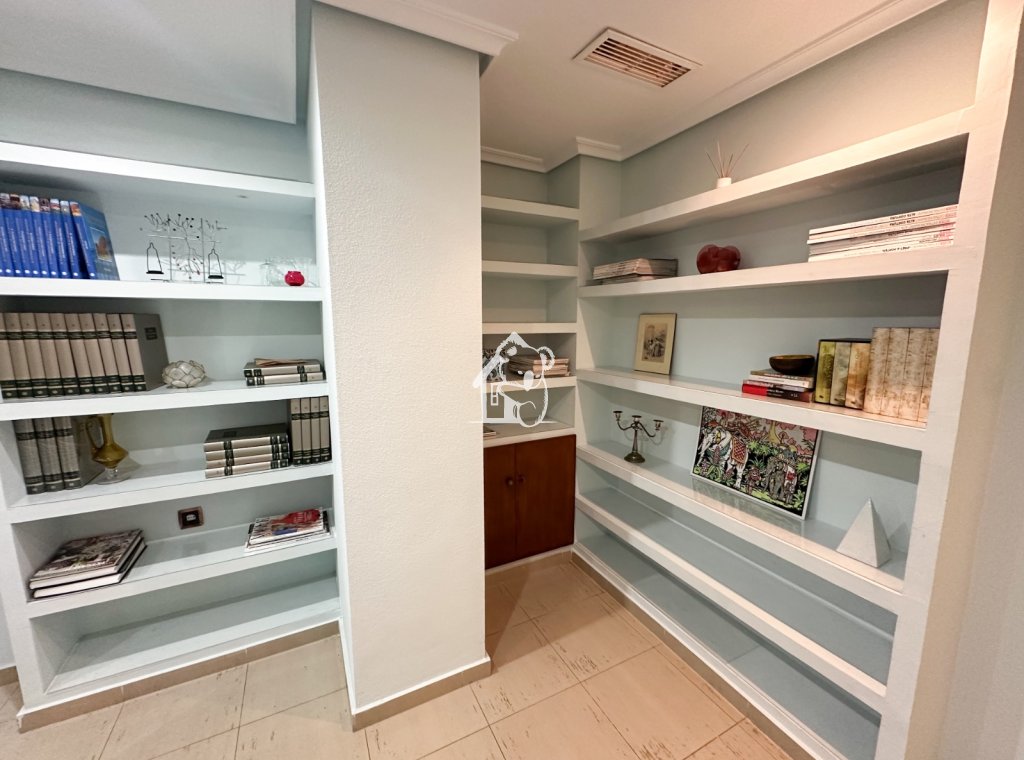 Lange Termijn Verhuur - Appartement / flat - Torrevieja - Playa del Cura