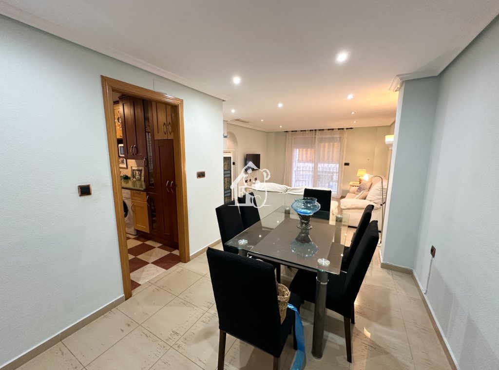 Lange Termijn Verhuur - Appartement / flat - Torrevieja - Playa del Cura