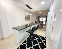 Lange Termijn Verhuur - Appartement / flat - Torrevieja - Playa del Cura