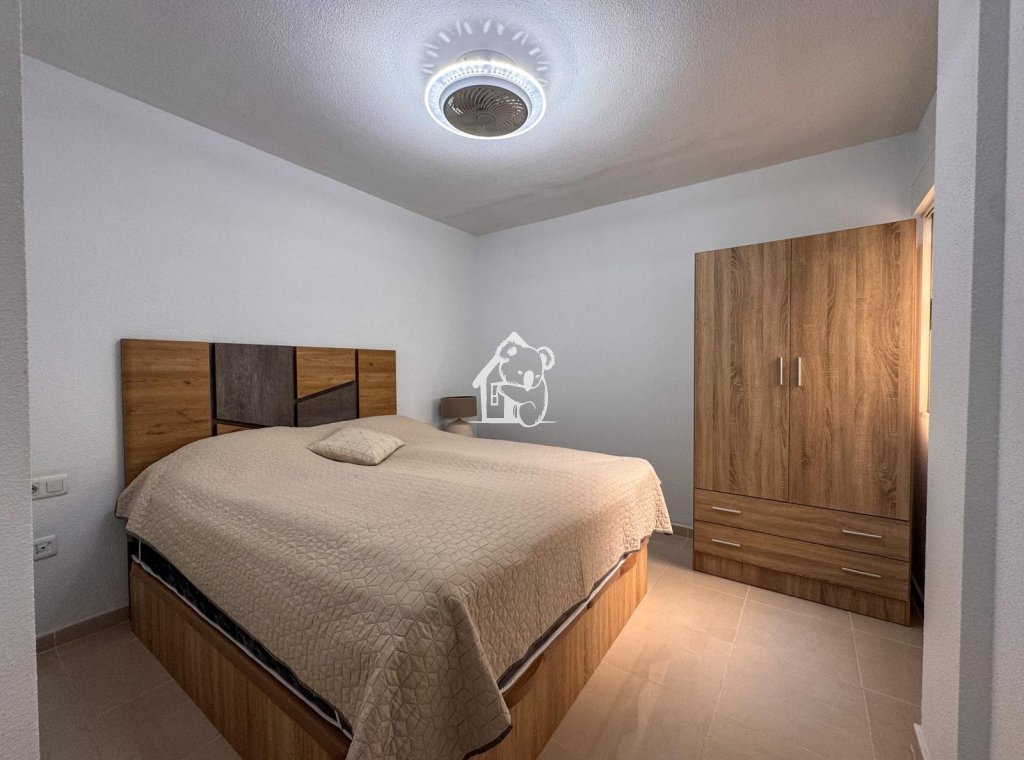 Lange Termijn Verhuur - Appartement / flat - Torrevieja - Playa del Cura