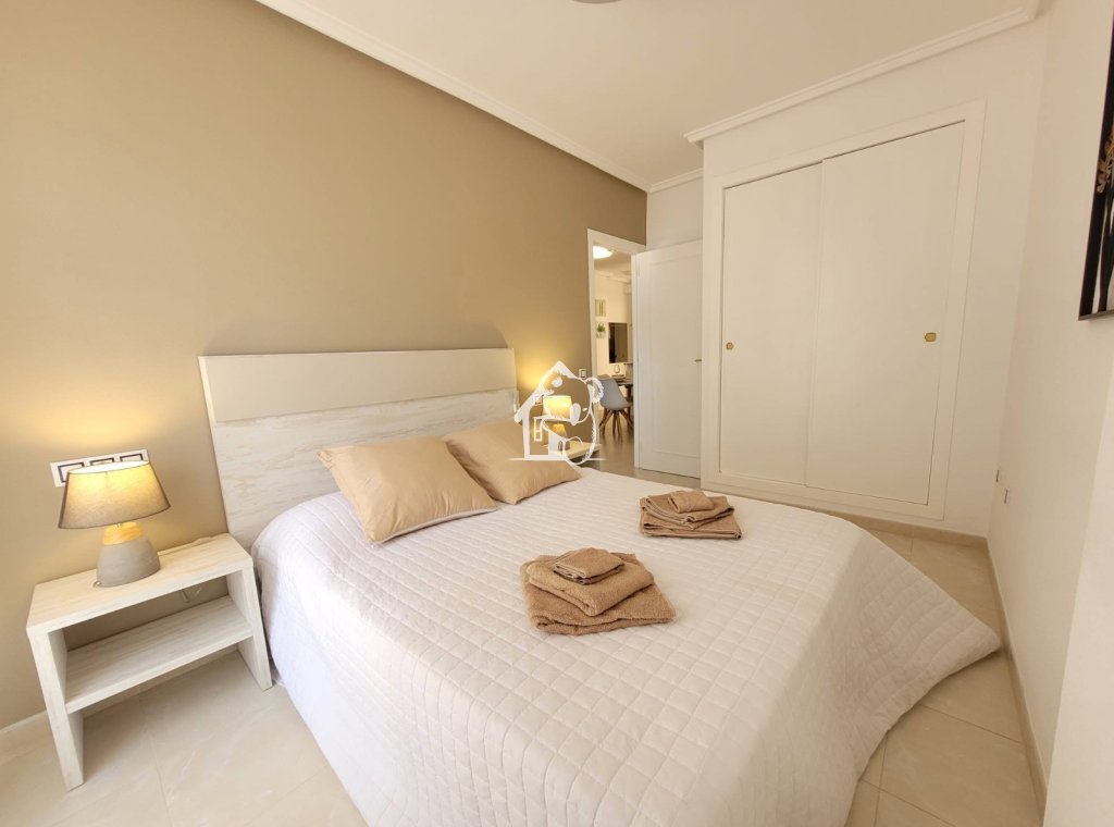 Lange Termijn Verhuur - Appartement / flat - Torrevieja - Playa del Cura