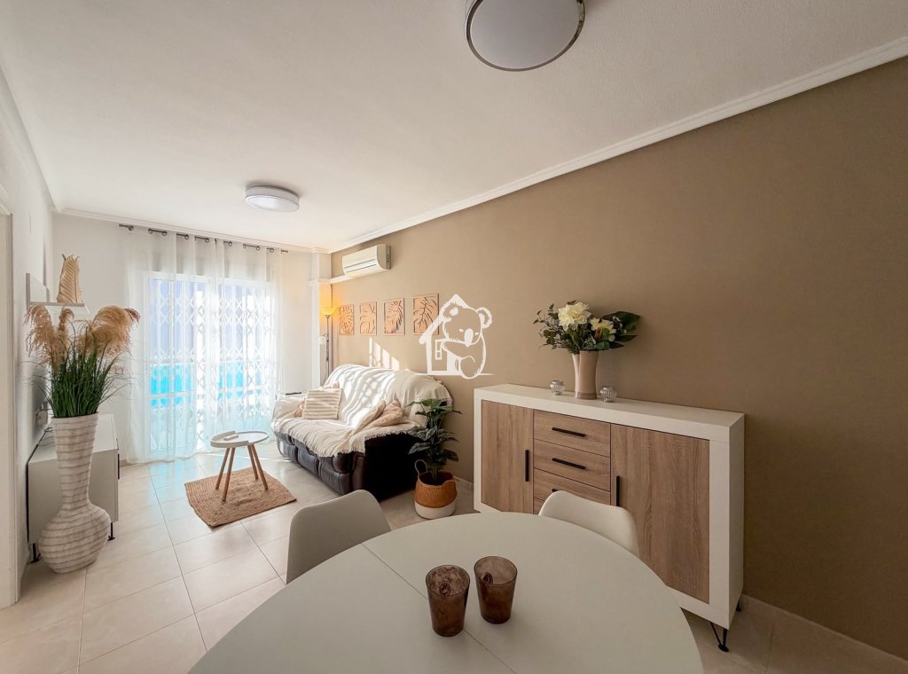 Lange Termijn Verhuur - Appartement / flat - Torrevieja - Playa del Cura