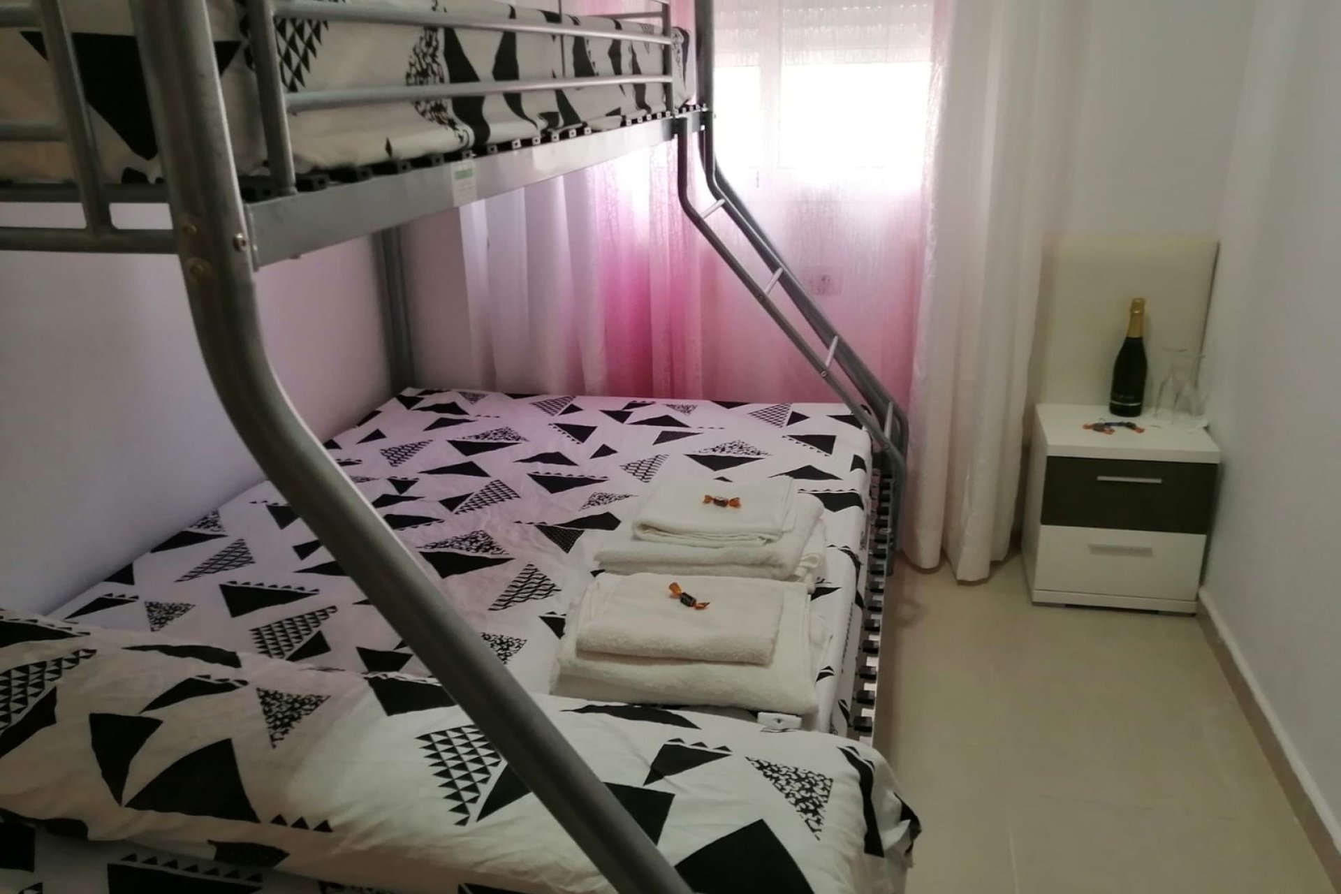 Lange Termijn Verhuur - Appartement / flat - Torrevieja - Playa del Cura