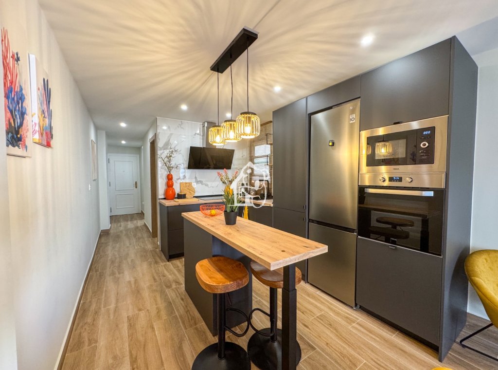 Lange Termijn Verhuur - Appartement / flat - Torrevieja - Playa del Cura