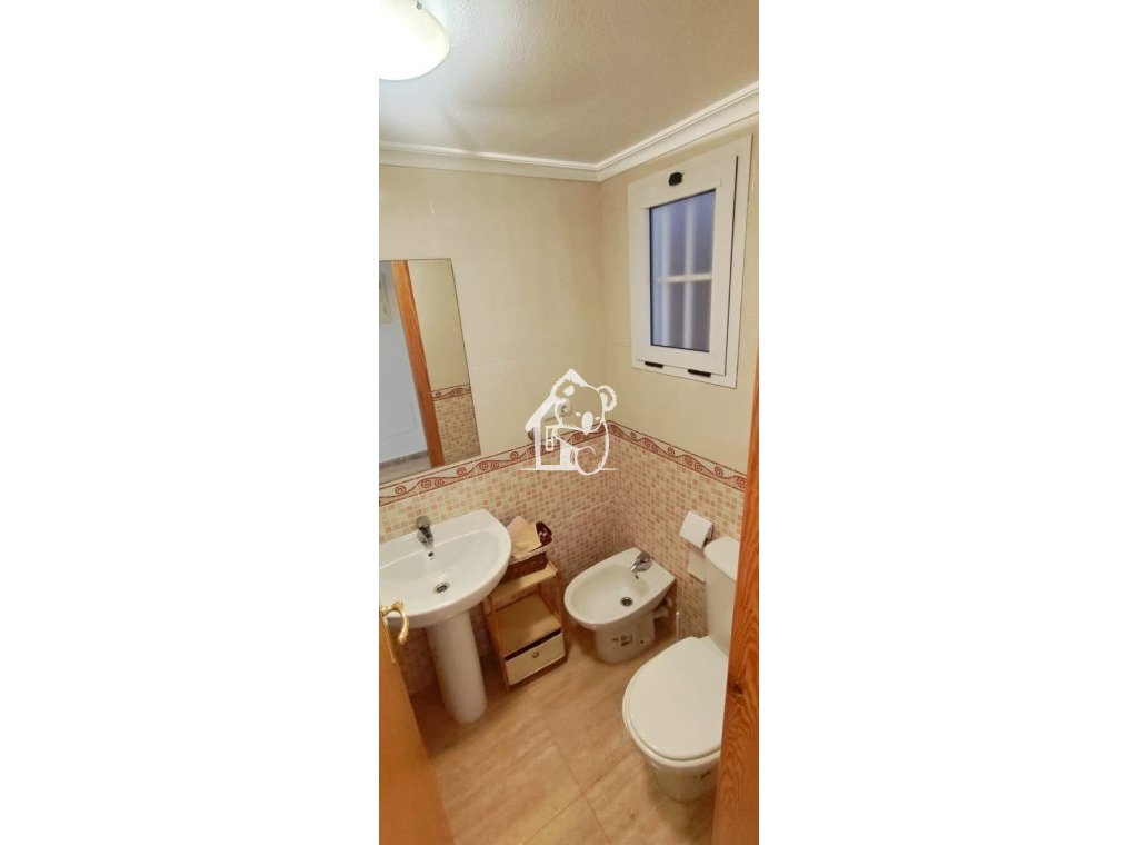 Lange Termijn Verhuur - Appartement / flat - Torrevieja - Torrevieja Centro