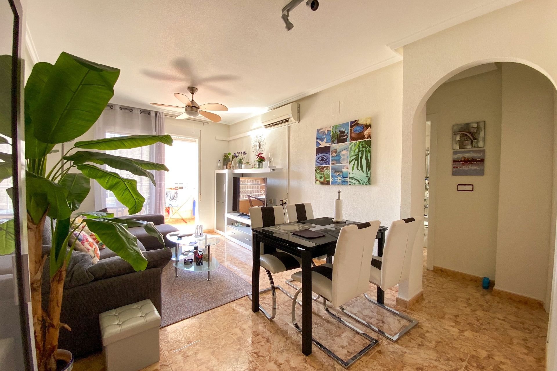 Lange Termijn Verhuur - Appartement / flat - Torrevieja - Torrevieja Centro