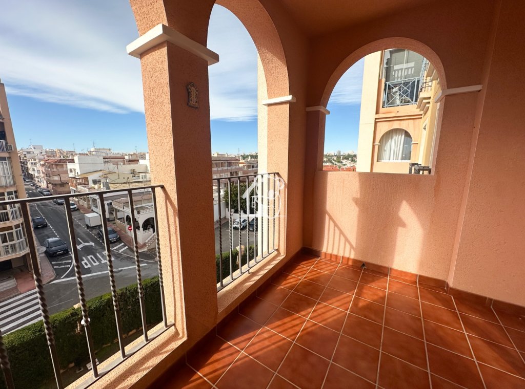 Lange Termijn Verhuur - Appartement / flat - Torrevieja - Torrevieja Centro