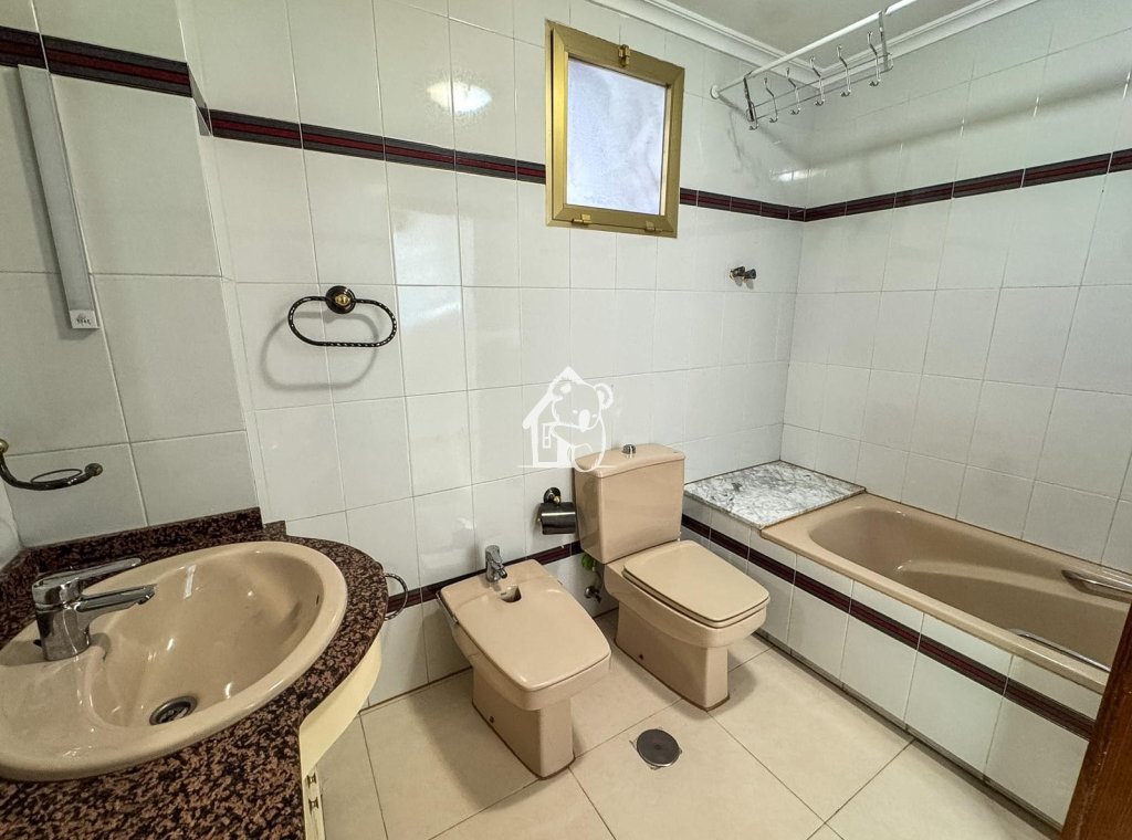 Lange Termijn Verhuur - Appartement / flat - Torrevieja - Torrevieja Centro